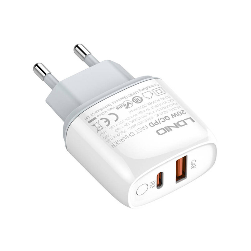 LDNIO nabíjačka A2424C USB-A, USB-C 20W biela + Lightning kábel